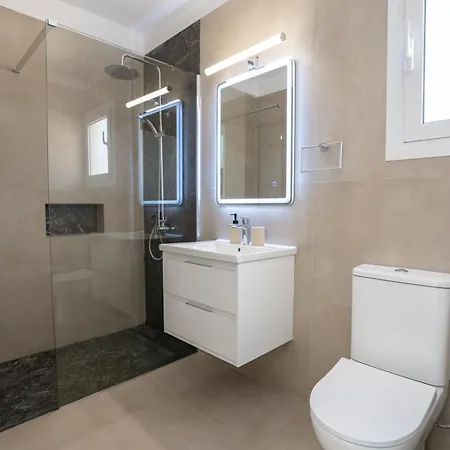 Byzantium Retreat 1br, Paphos, Near Faros Apartamento *